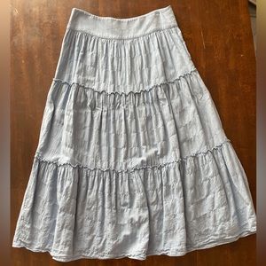 INTERMIX tiered skirt size 8